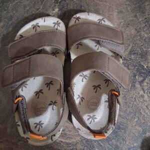 Wonder Nation Tan Kids Sandals with Palm Print